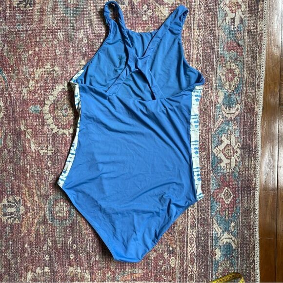 Carve Designs Blue Women's XL one piece Swimwear side stripes - Picture 8 of 12